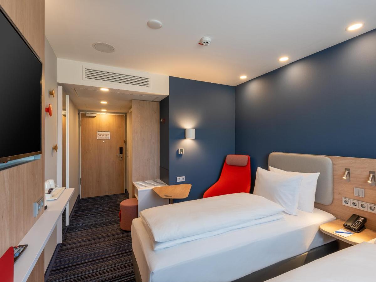 Holiday Inn Express - Hamburg South A7-As42 By Ihg Egestorf Dış mekan fotoğraf