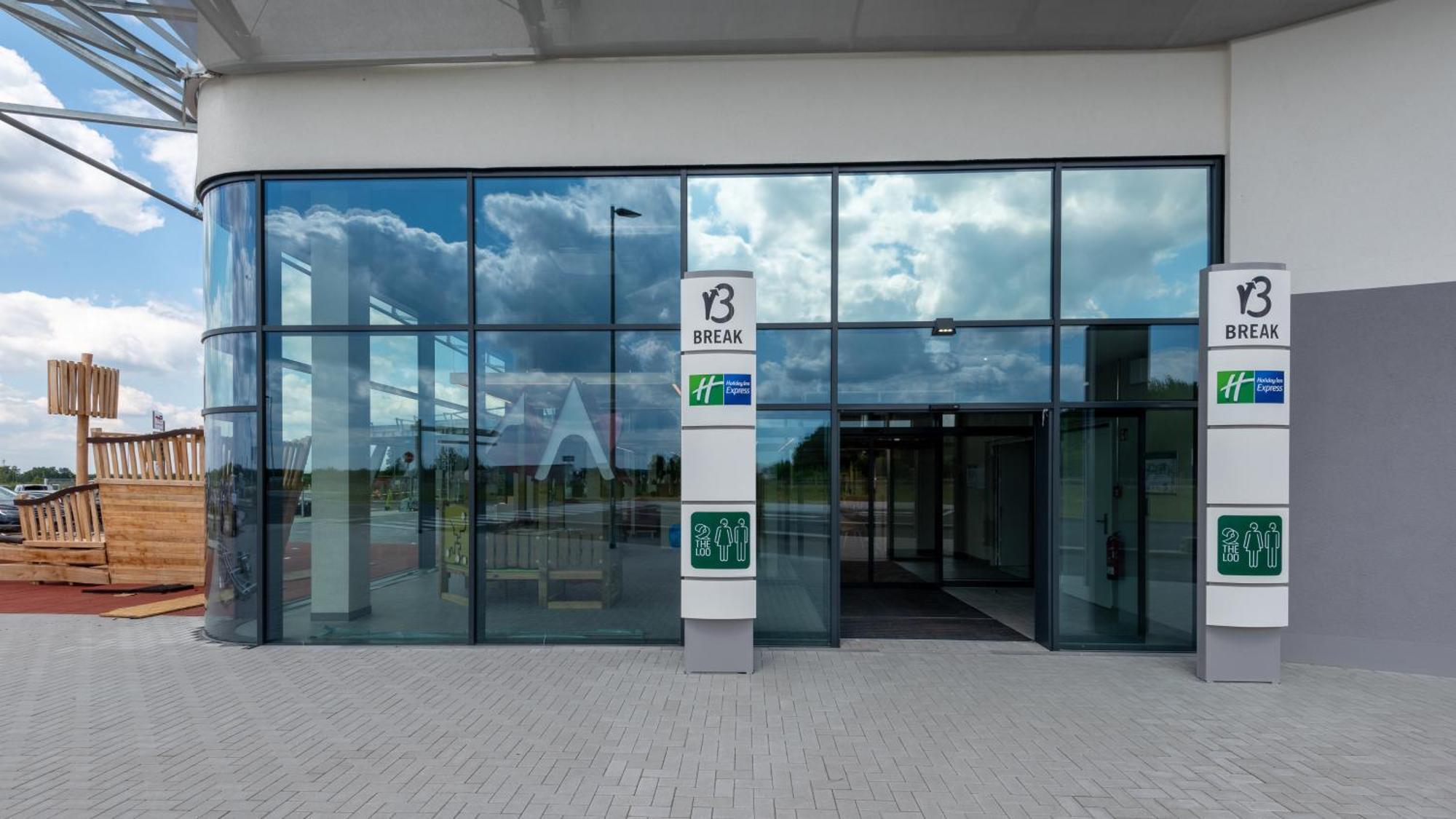 Holiday Inn Express - Hamburg South A7-As42 By Ihg Egestorf Dış mekan fotoğraf