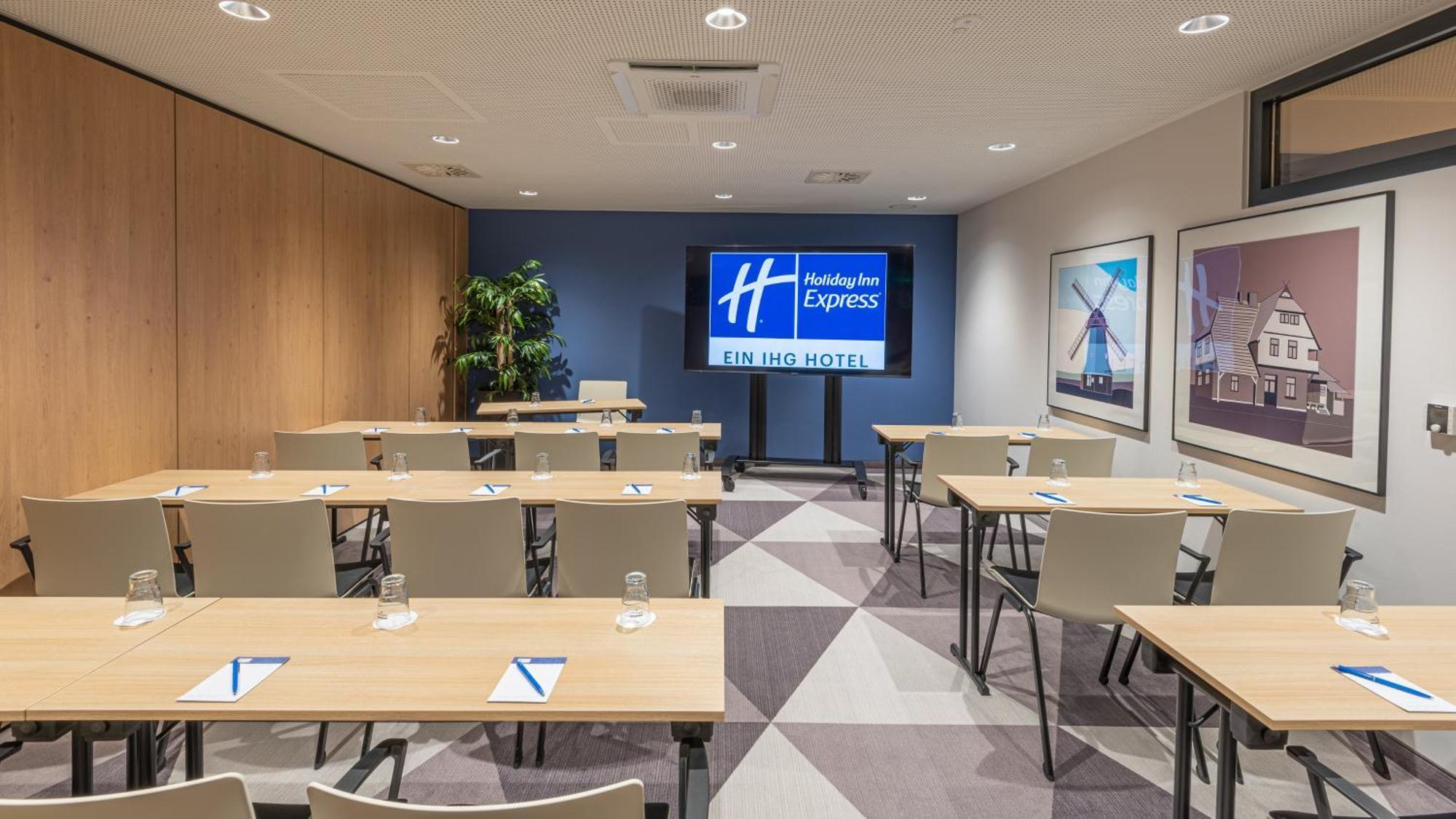 Holiday Inn Express - Hamburg South A7-As42 By Ihg Egestorf Dış mekan fotoğraf